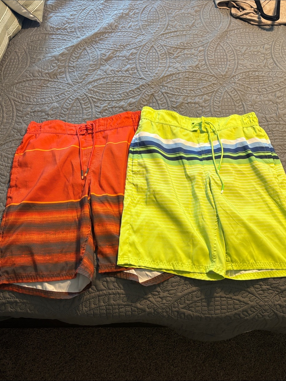 Men’s rip zone swim trunks